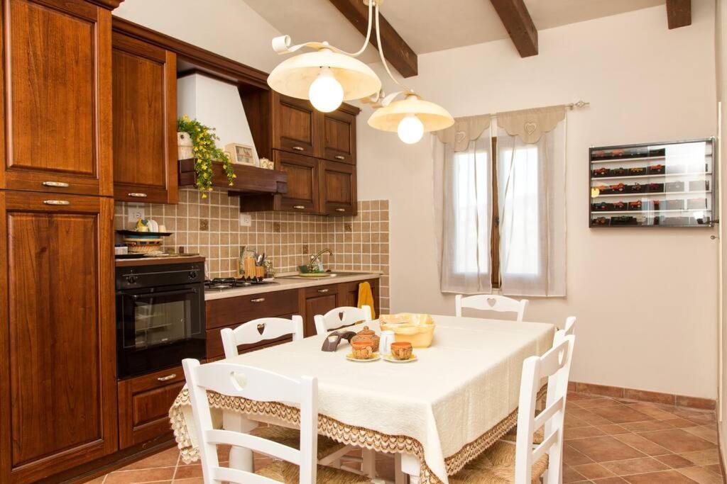 Vila Poggio Ai Legni Certaldo Exteriér fotografie